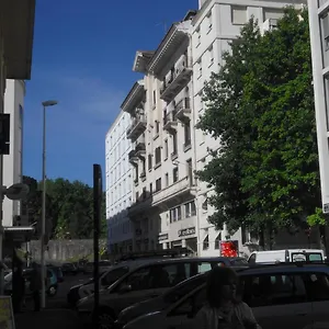 https://residence-adour.biarritzhotels.info