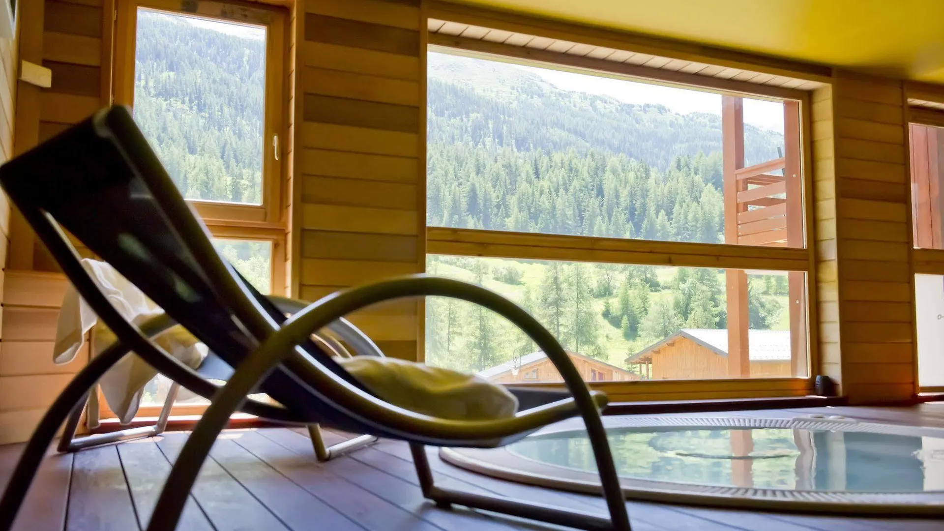 Village Club Mileade Val Cenis Lanslevillard Hotel